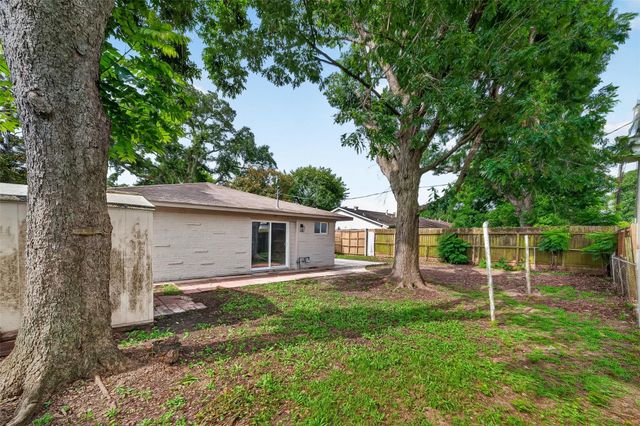 9723 Ebb Street, Houston, TX 77089