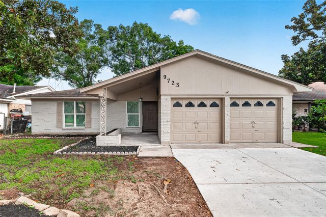 9723 Ebb Street, Houston, TX 77089