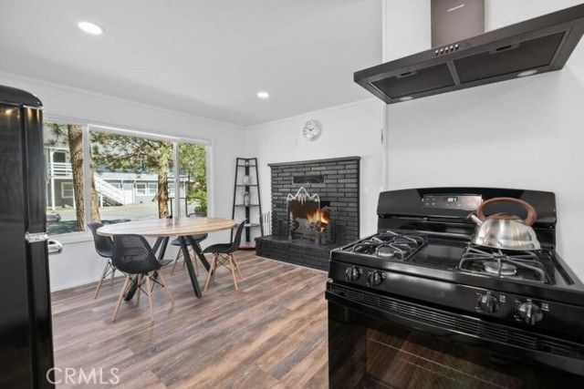 560 Edgemoor 1, Big Bear Lake, CA 92315