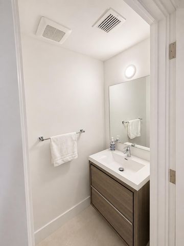 5531 W Oak Way, Fort Lauderdale, FL 33314