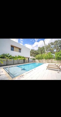5531 W Oak Way, Fort Lauderdale, FL 33314