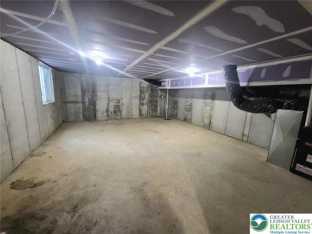 2169 South Poplar Street, Allentown City, PA 18103