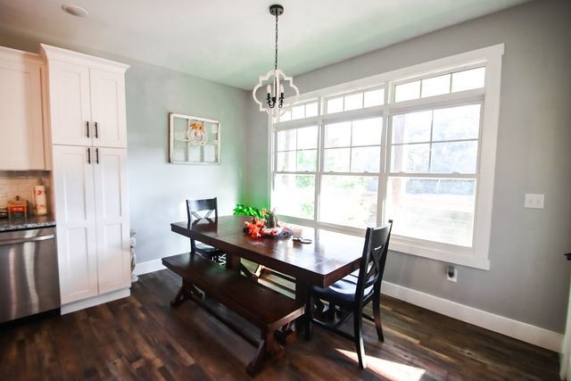 608 Lakeview Rd, Walling, TN 38587