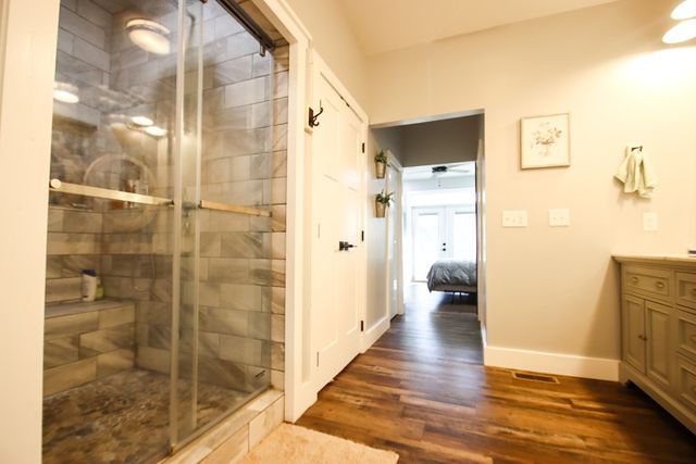 608 Lakeview Rd, Walling, TN 38587