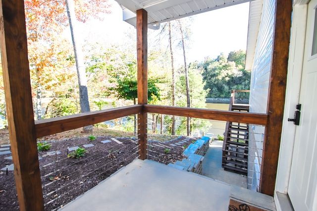 608 Lakeview Rd, Walling, TN 38587