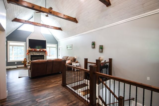 608 Lakeview Rd, Walling, TN 38587