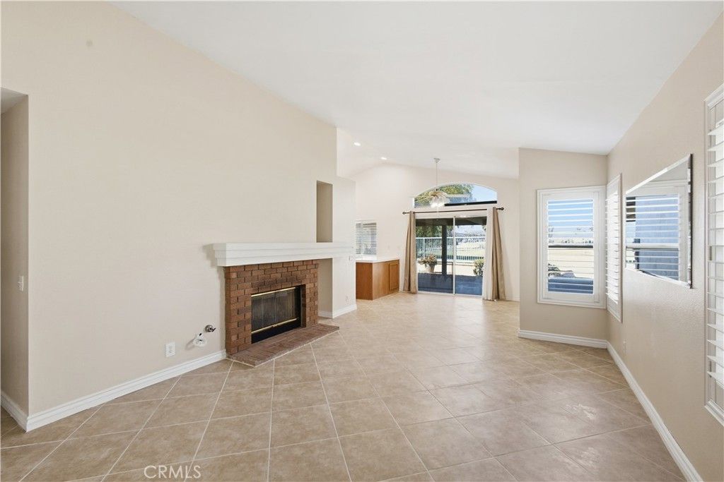 27912 Palm Villa, Menifee, CA 92584 — photo 2
