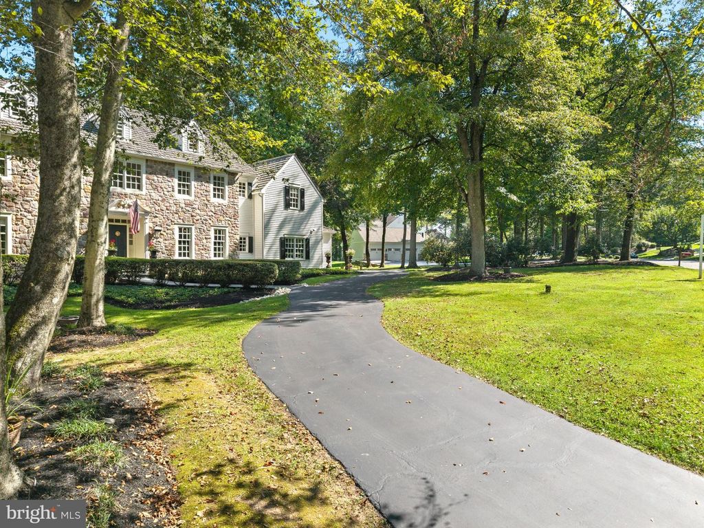 31 TIMBER KNOLL DR, WASHINGTON CROSSING, PA 18977 — photo 3