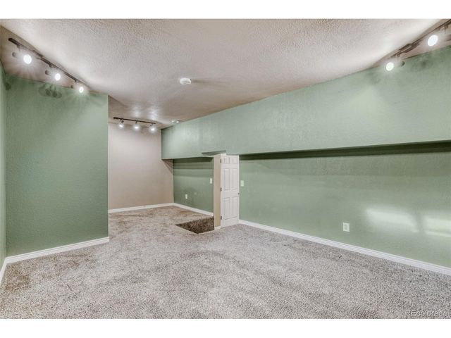 625 S Depew St B, Lakewood, CO 80226