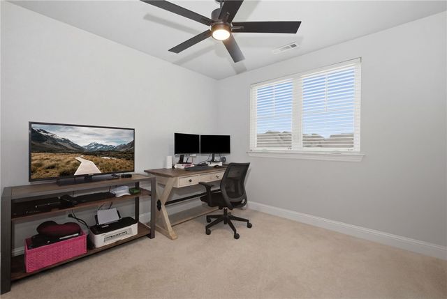 2810 Grandshire Avenue, Bentonville, AR 72713