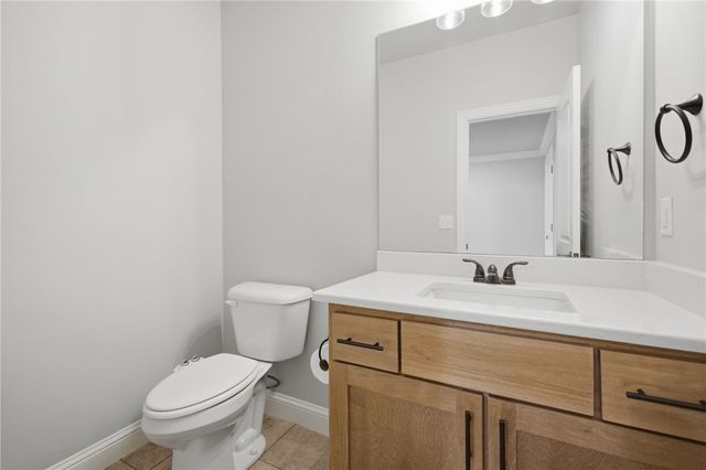 2810 Grandshire Avenue, Bentonville, AR 72713