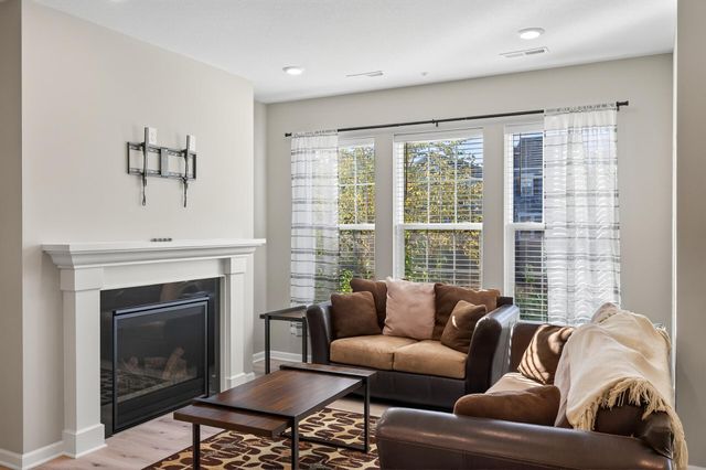 304 Rum River Way, Anoka, MN 55303