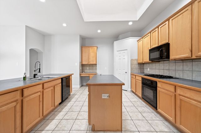 3208 Reagenea Drive, Wylie, TX 75098