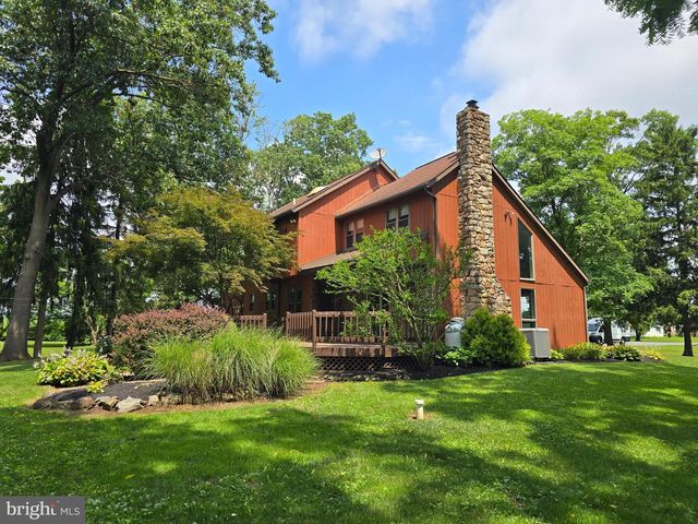 720 TOPTON RD, Kutztown, PA 19530