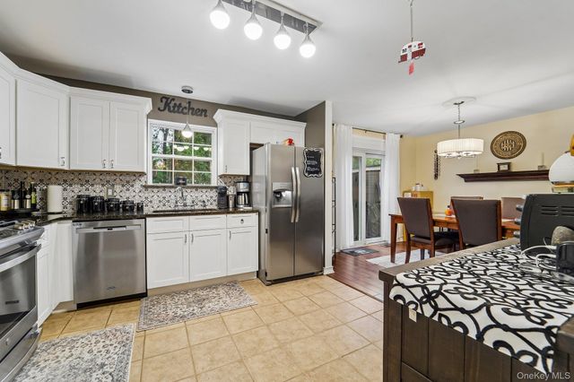 70 Darin Road, Warwick, NY 10990