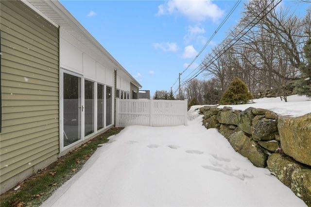 550 Wakefield Street 2, West Warwick, RI 02893