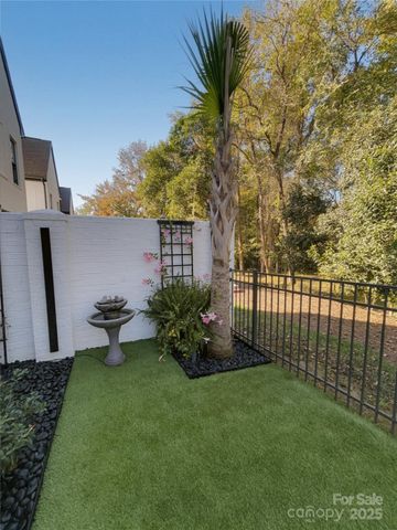 6308 Providence Road, Charlotte, NC 28226