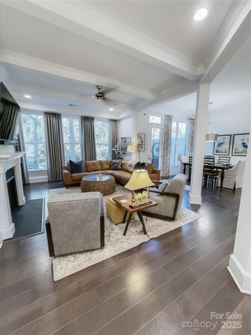 6308 Providence Road, Charlotte, NC 28226