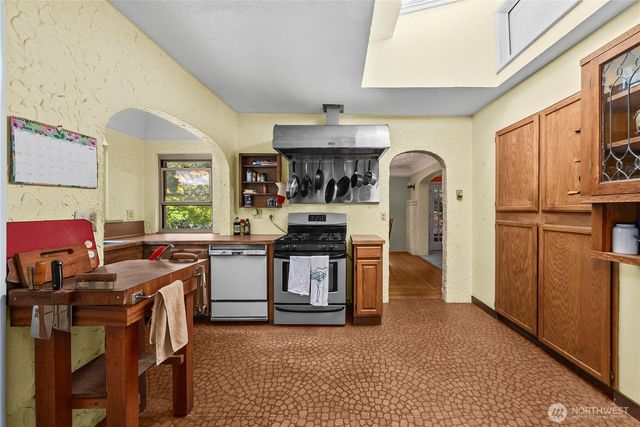 231 Central Street NE, Olympia, WA 98506
