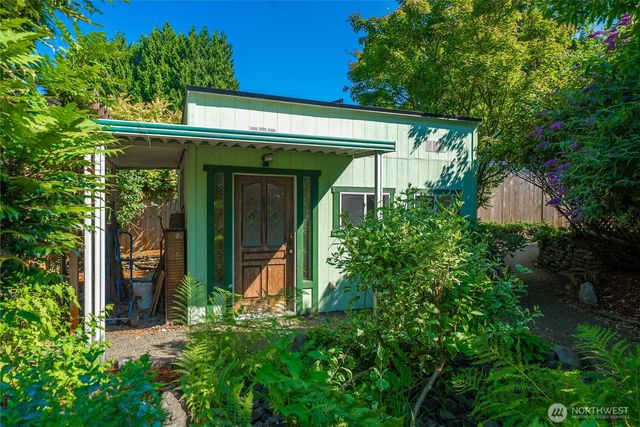 231 Central Street NE, Olympia, WA 98506