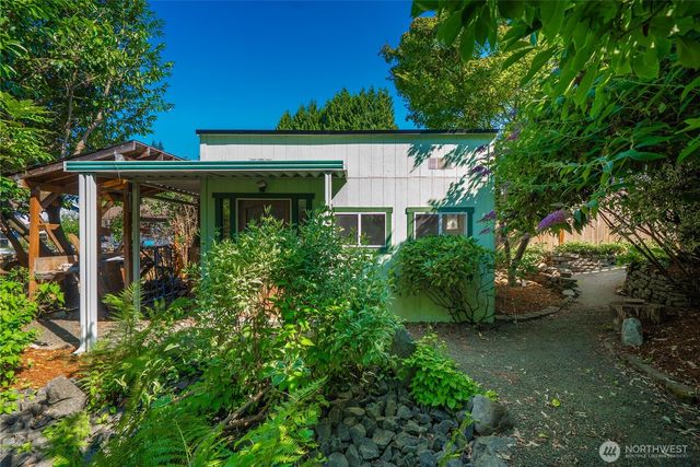 231 Central Street NE, Olympia, WA 98506