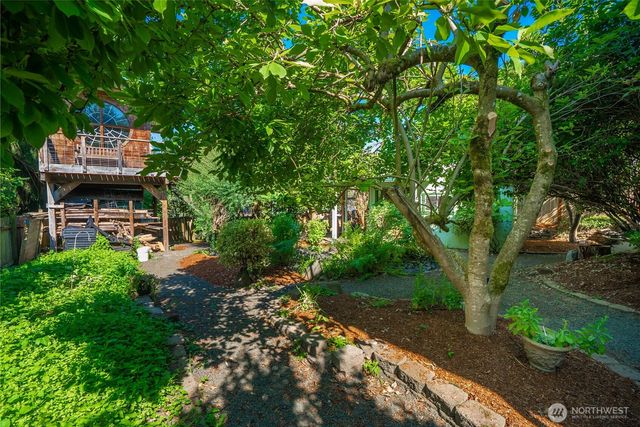 231 Central Street NE, Olympia, WA 98506