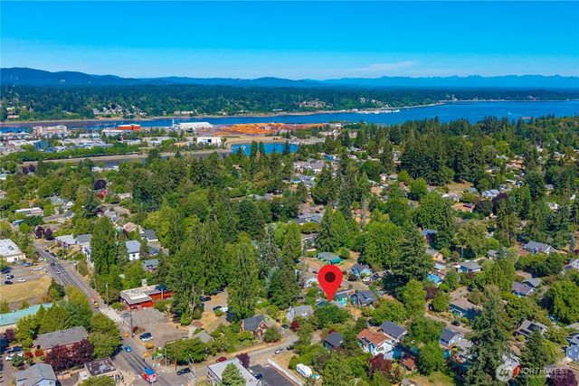 231 Central Street NE, Olympia, WA 98506