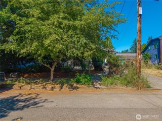 231 Central Street NE, Olympia, WA 98506