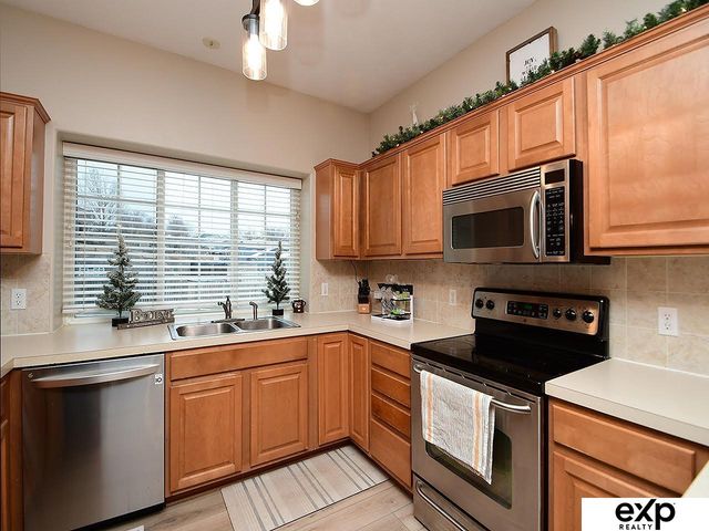 7350 S 183rd Street, Omaha, NE 68136