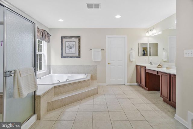 8075 NORWICH CT, Port Tobacco, MD 20677