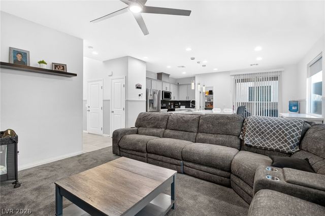 4618 Chirping Street, North Las Vegas, NV 89031