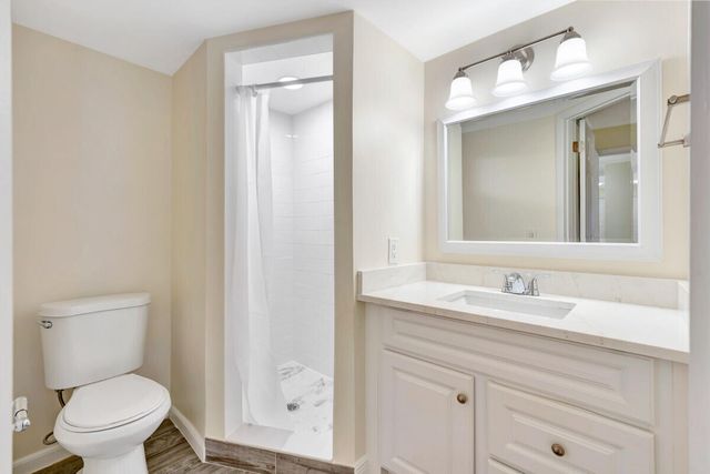 150 Pineview Road F3, Jupiter, FL 33469