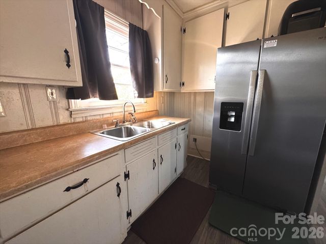 711 Yuma Street, Charlotte, NC 28213