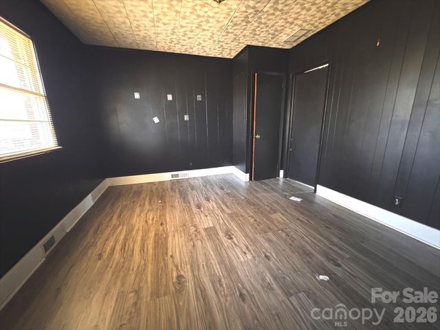 711 Yuma Street, Charlotte, NC 28213