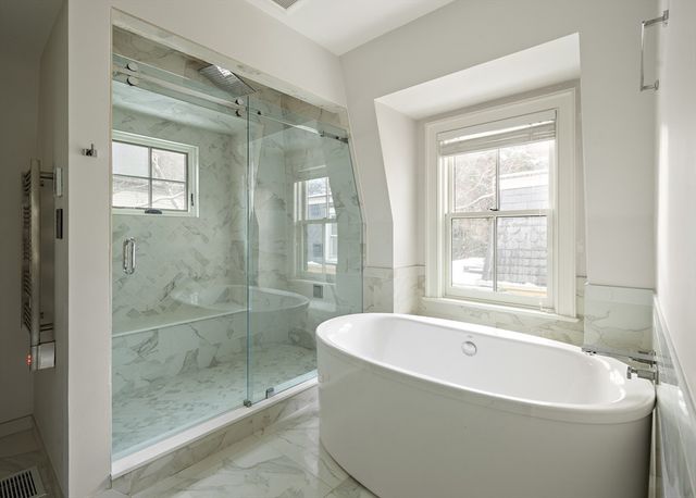 35 Willard, Cambridge, MA 02138