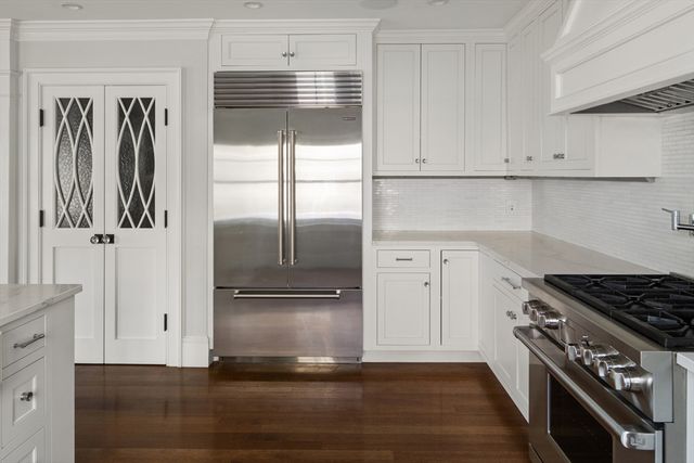 35 Willard, Cambridge, MA 02138