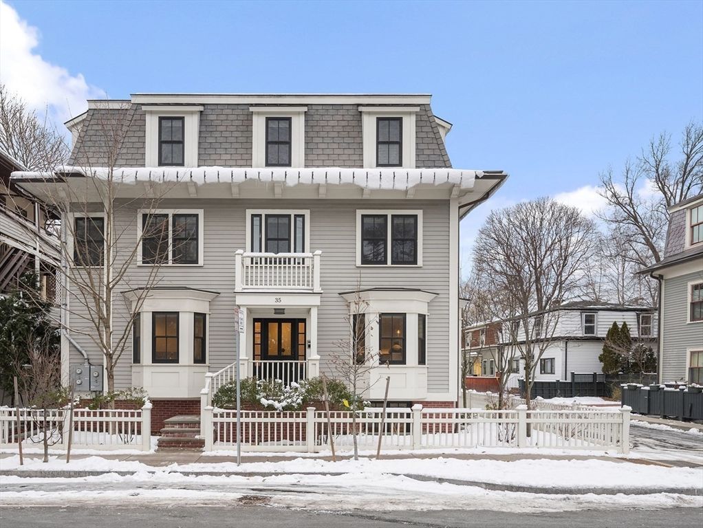 35 Willard, Cambridge, MA 02138