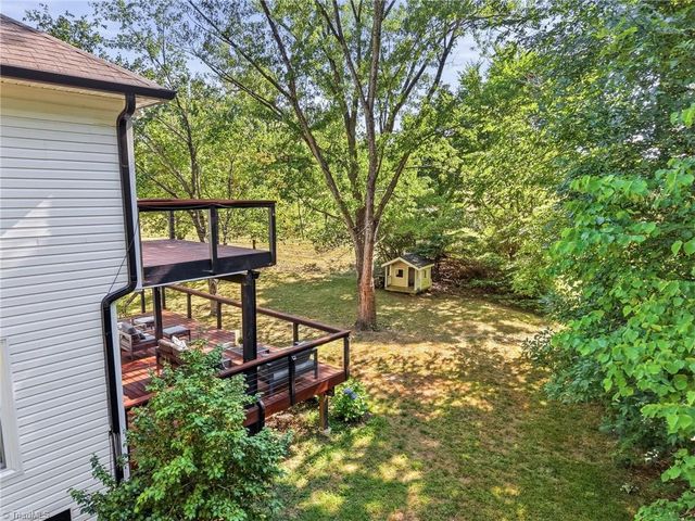 20 Downing Ridge Court, Greensboro, NC 27407