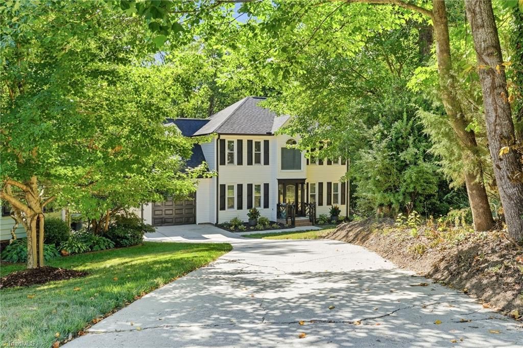 20 Downing Ridge Court, Greensboro, NC 27407