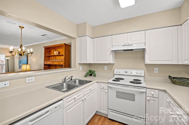 4259 Melrose Club Drive, Matthews, NC 28105