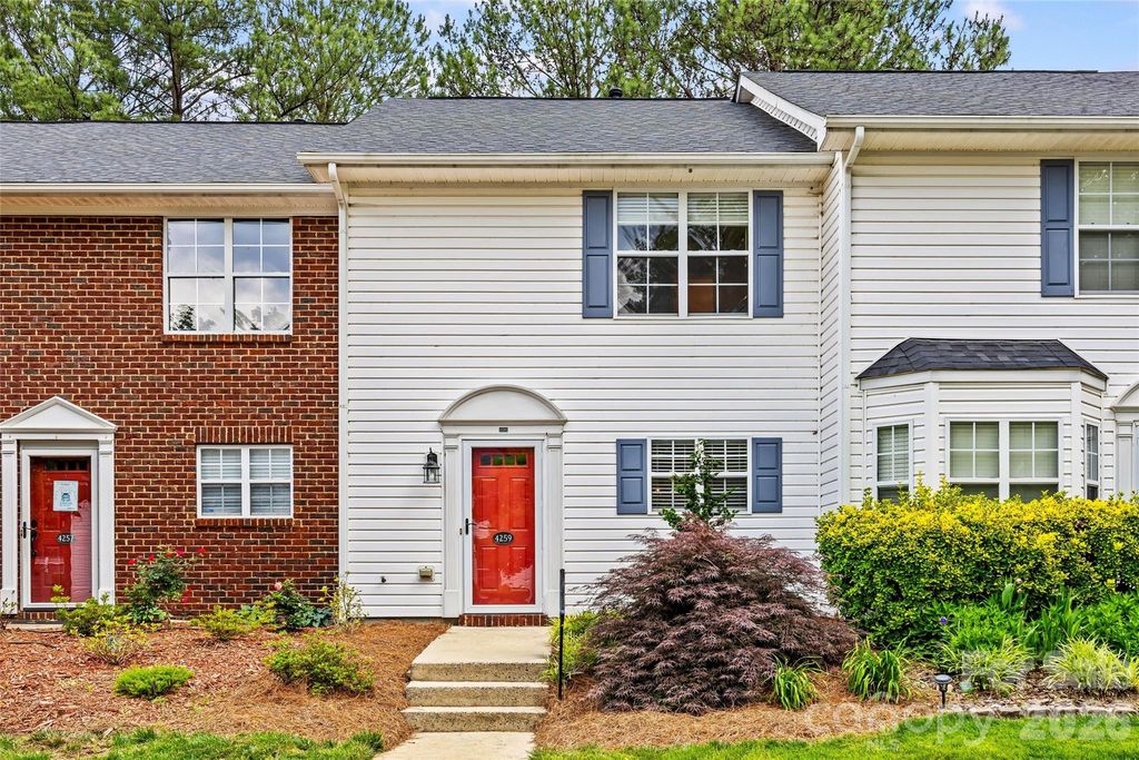 4259 Melrose Club Drive, Matthews, NC 28105