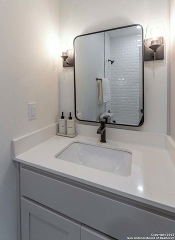 5927 Prue Rd Unit 302, San Antonio, TX 78240