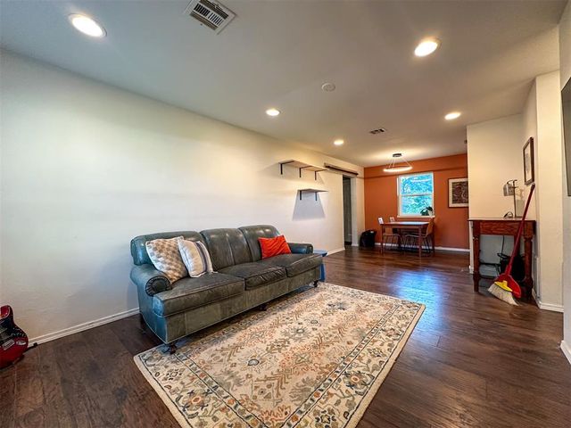 3317 Kathy Lane, Edmond, OK 73034
