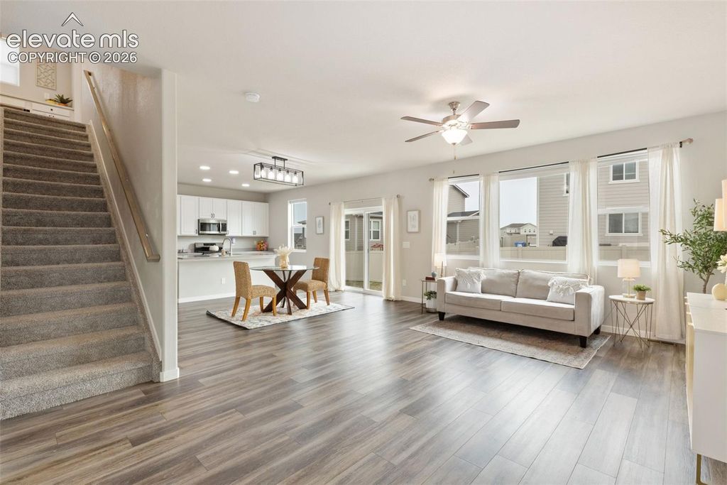 8121 Lookout Court, Colorado Springs, CO 80925 — photo 4