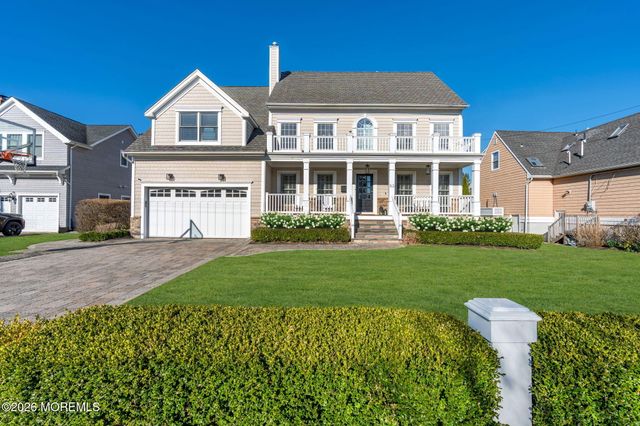 52 Navesink Drive, Monmouth Beach, NJ 07750