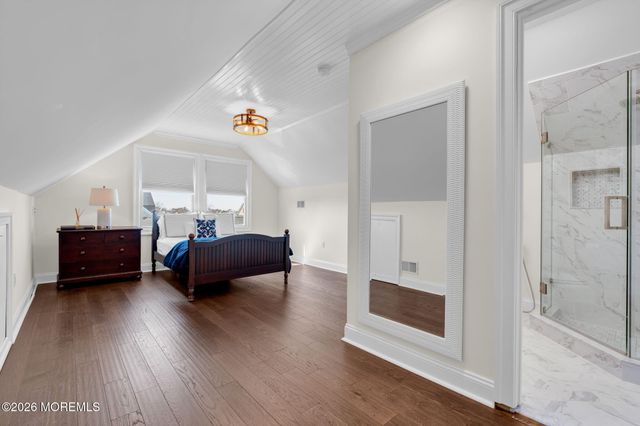 52 Navesink Drive, Monmouth Beach, NJ 07750
