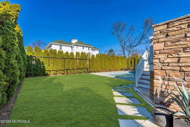 52 Navesink Drive, Monmouth Beach, NJ 07750