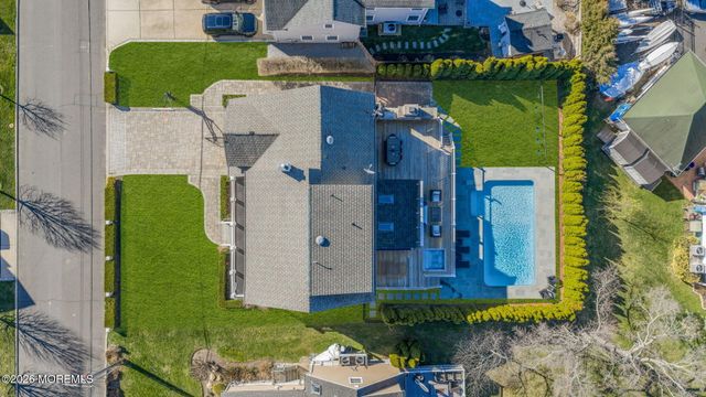 52 Navesink Drive, Monmouth Beach, NJ 07750