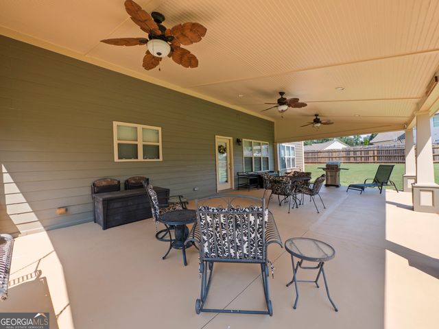 5727 Pleasant Woods Drive, Flowery Branch, GA 30542