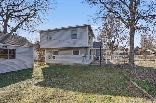 1231 S Gary Place, Tulsa, OK 74104